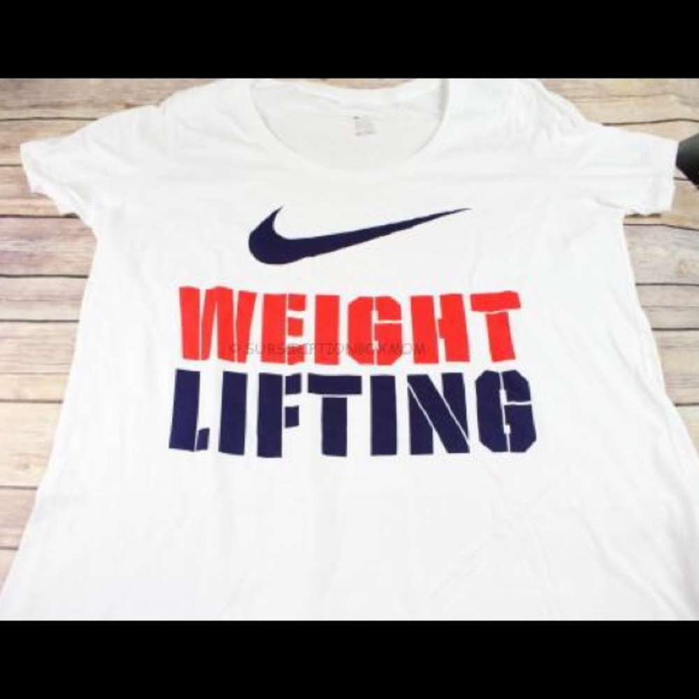 THE NIKE TEE